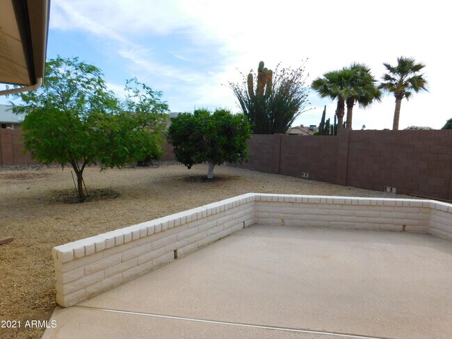 Building Photo - 14126 W Pennystone Dr