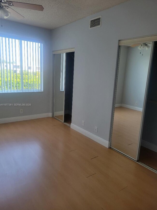 Building Photo - 48 Key W Ct