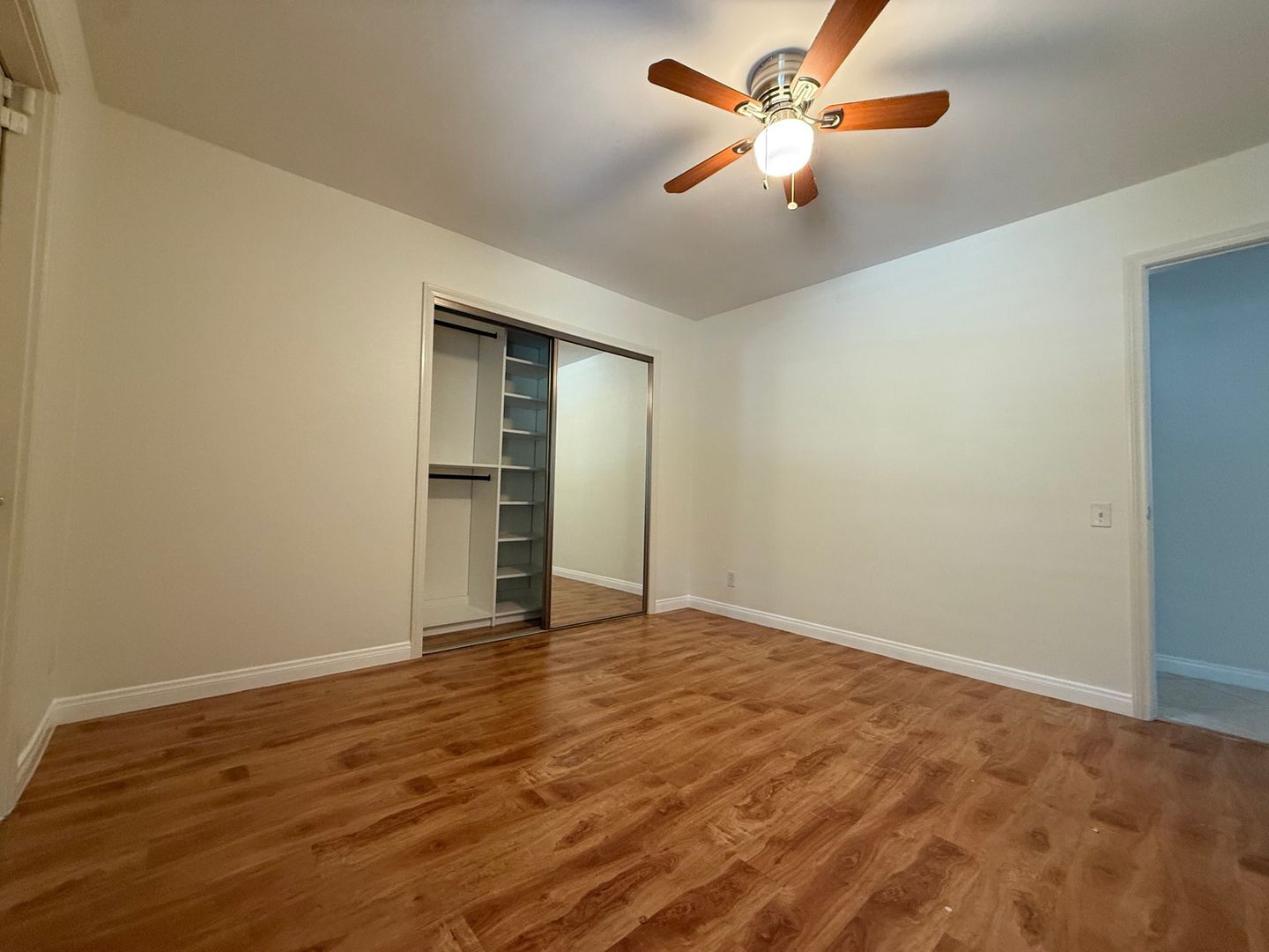 Building Photo - 6449 Sheltondale Ave