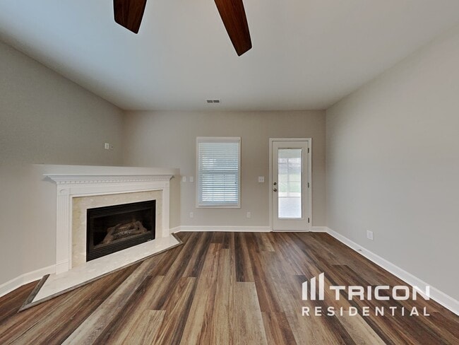 Building Photo - 7337 Ethans Way