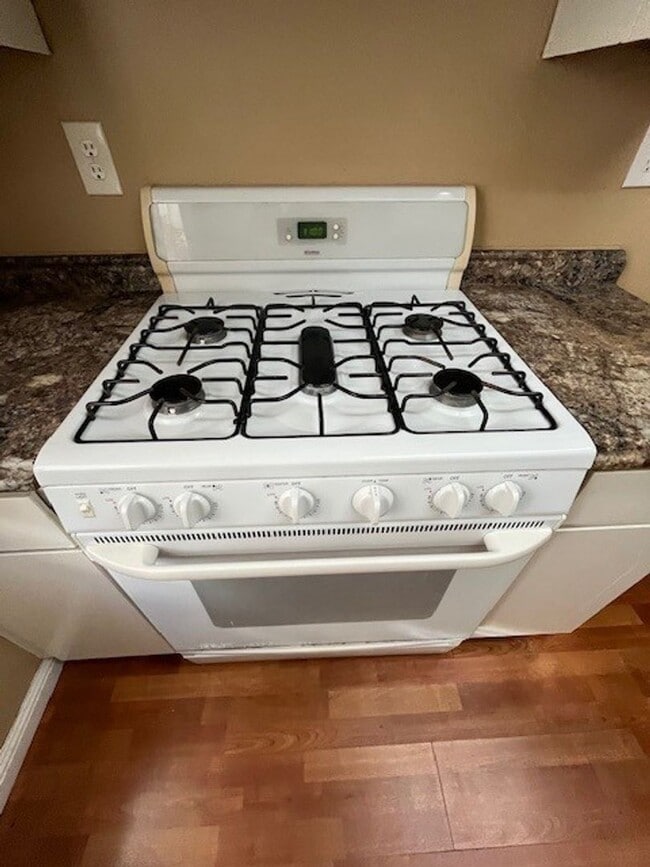 Building Photo - Coming Soon!