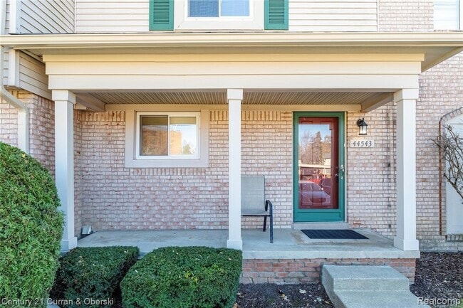 Building Photo - 44543 Savery Dr