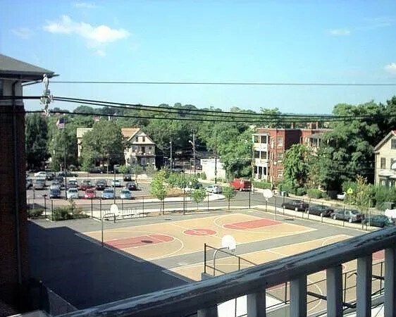Building Photo - 21 Sartwell Ave