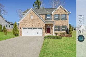 Building Photo - 9206 Miranda Ln