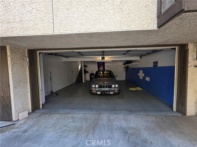 Building Photo - 13963 Riverside Dr