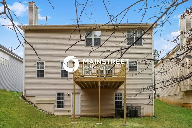 Building Photo - 4 Bedroom Pet-Friendly Home in Lithonia, GA with Main Street Renewal