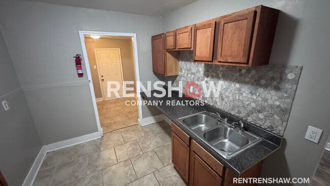 Building Photo - 4094 Orleans Rd