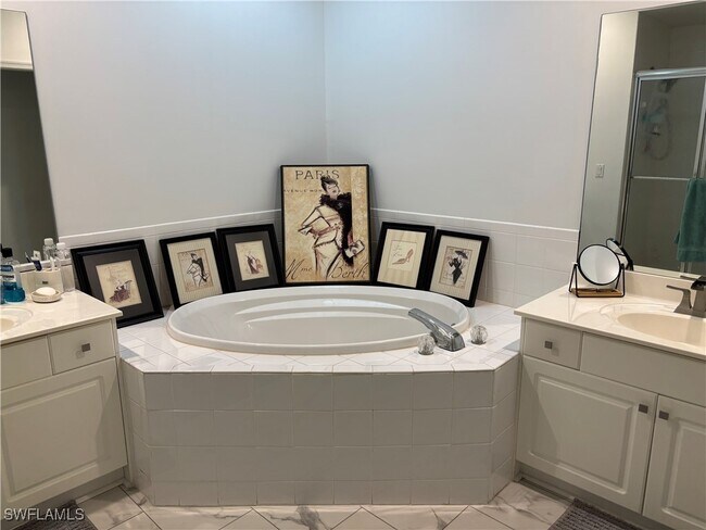 Building Photo - 1270 Shady Rest Ln