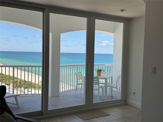 Building Photo - 5401 Collins Ave