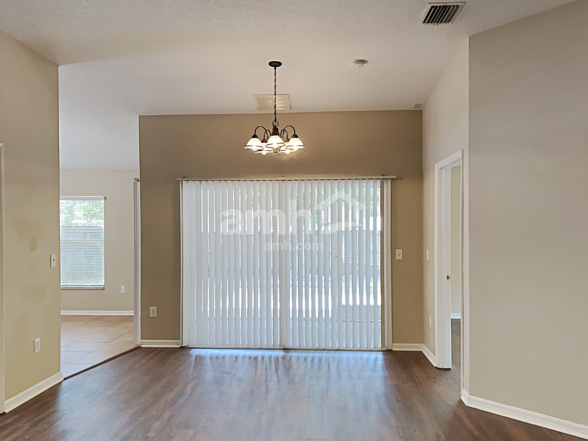 Building Photo - 30949 Midtown Ct