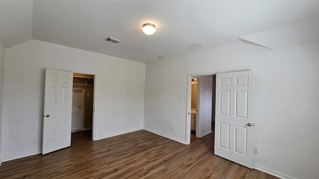 Building Photo - 9407 Herons Grove Ln