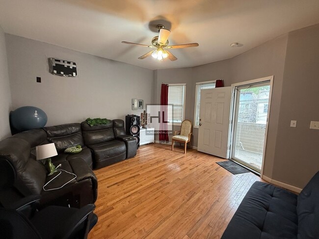 Building Photo - 228 Benziger Ave