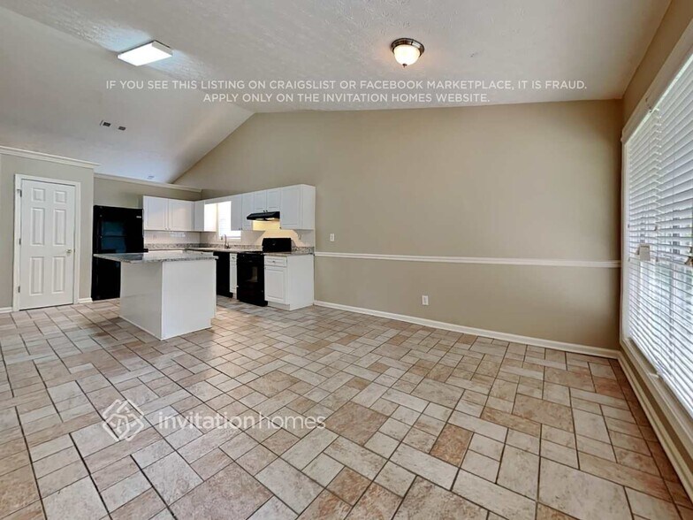 Building Photo - 590 Lendl Ln
