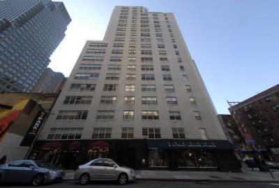 Building Photo - 888 Eighth Avenue