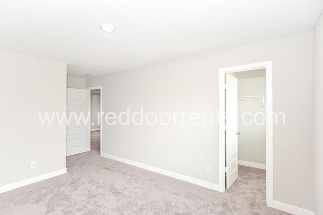 Building Photo - 7356 Parkstay Ln