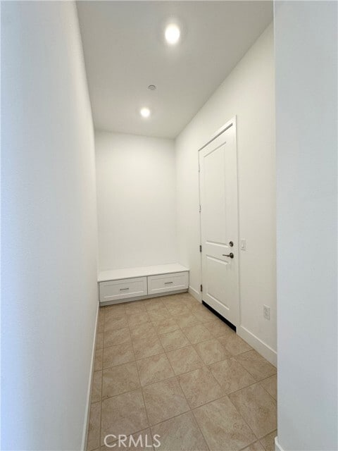 Building Photo - 15422 Oakbrush place