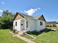 Building Photo - 1807 3rd St SW