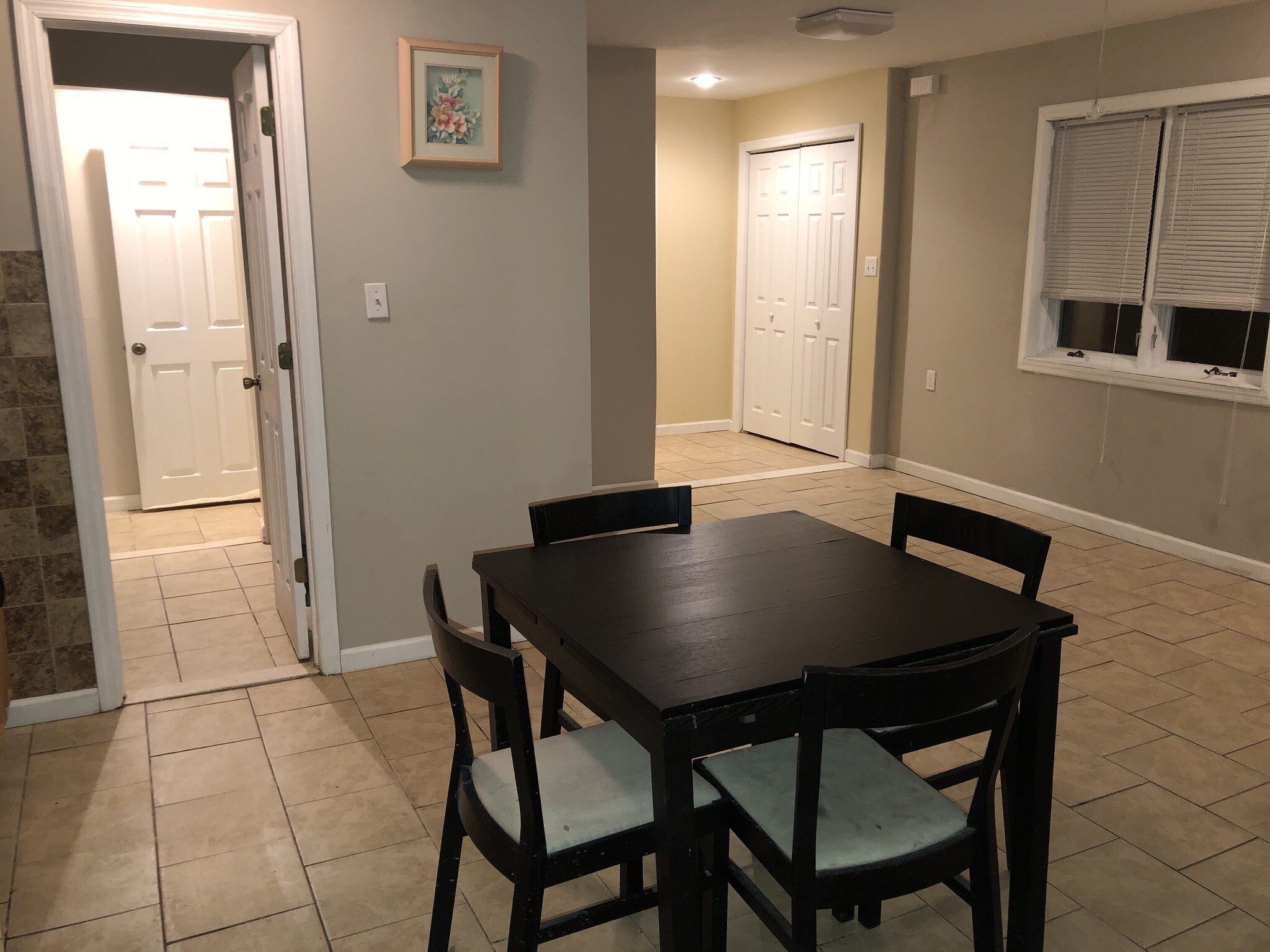 Building Photo - 272 Cleveland Ave