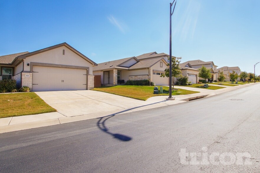 Building Photo - 3520 Catlett Crk Rd