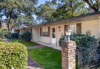 Building Photo - 538 Royce St