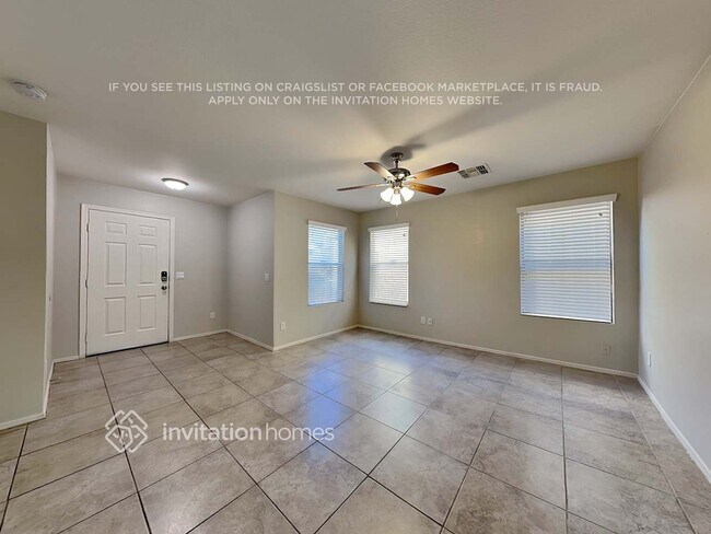 Building Photo - 11178 W Garfield St