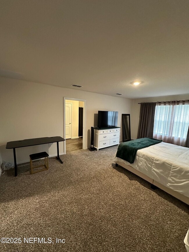 Building Photo - 2062 Garrison Wy