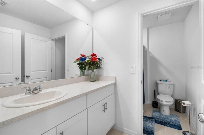 Building Photo - 13524 Camelot Ct