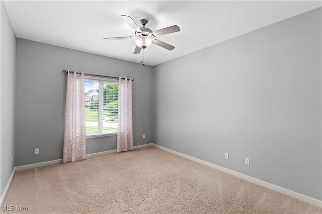 Building Photo - 8130 Crystal Creek Dr