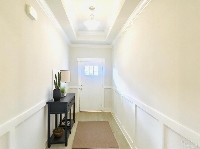 Building Photo - 7012 Whitetail Run Dr