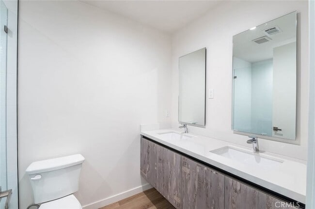 Building Photo - 7341 Valmont St