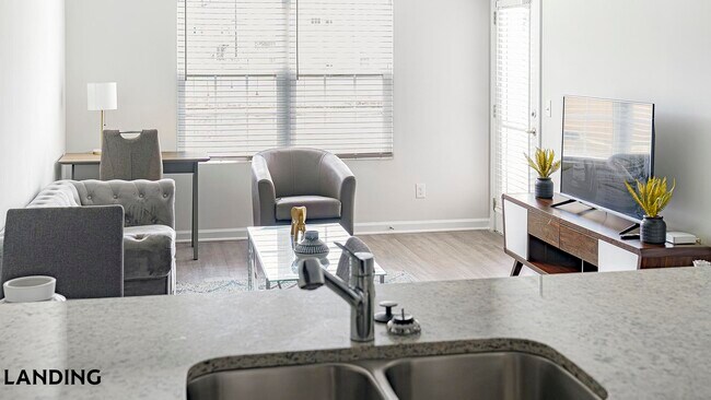 Building Photo - 702 US-80