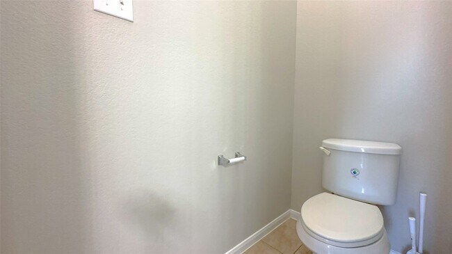 Building Photo - 4106 Mossy Pl Ln