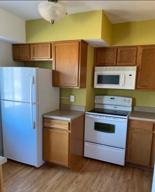 Building Photo - $1200 | 1 Bedroom, 1 Bathroom Condo | No Pets | Available for August 1st, 2026 Move In!