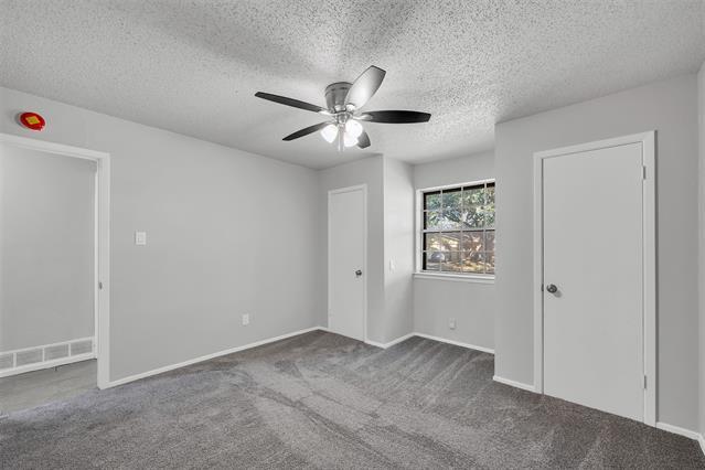 Building Photo - 121 Quail Creek Dr