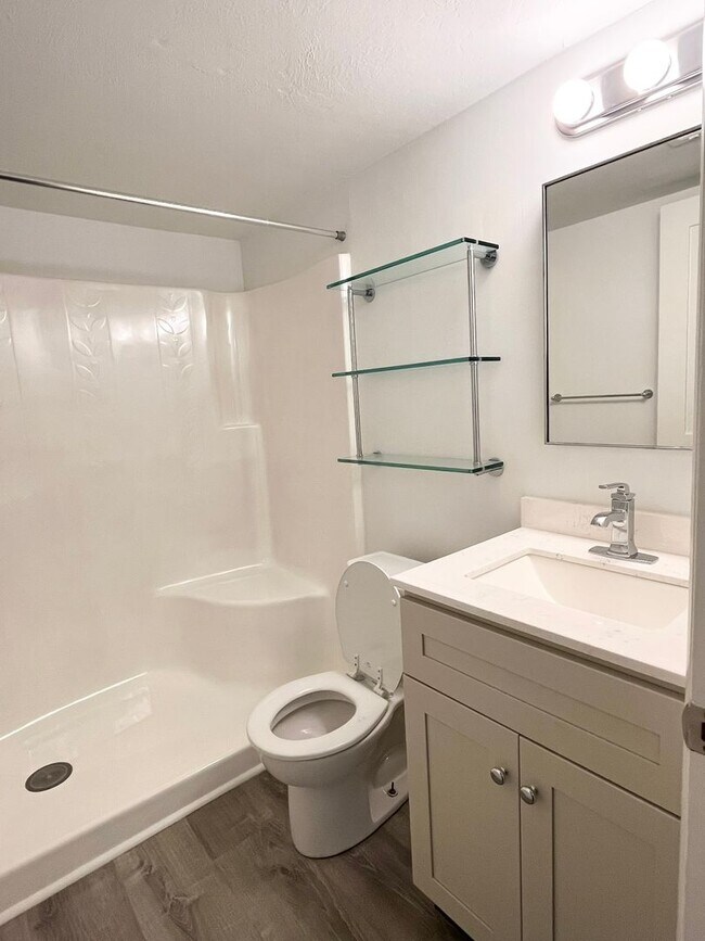 Building Photo - 2 bed/2 bath Windsor Crossing Condo