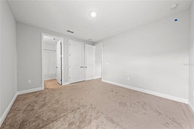 Building Photo - 10657 Marconi Ave