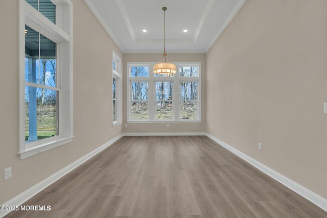 Building Photo - 53 Freesia Dr