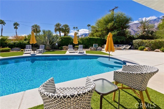 Building Photo - 1057 E Marshall Way