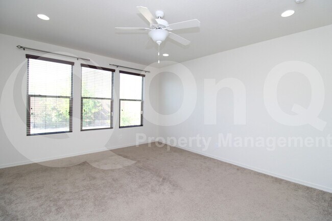 Building Photo - 26018 N 52nd Ln