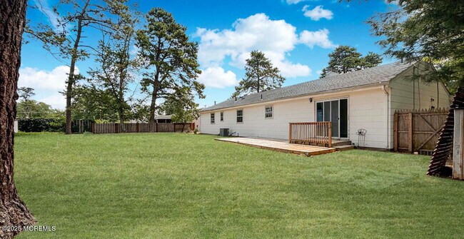 Building Photo - 1533 Eleventh Ave