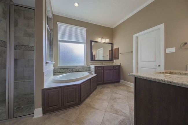 Building Photo - 24307 Mirandola Ln