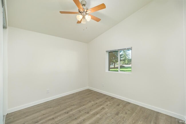 Building Photo - 3995 Roblar Rd