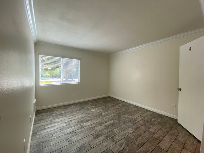 Building Photo - 2bed/2bath home in Mission Park Community!