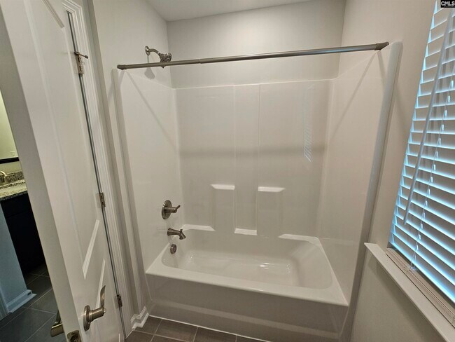 Building Photo - 436 Orchard Grove Ln