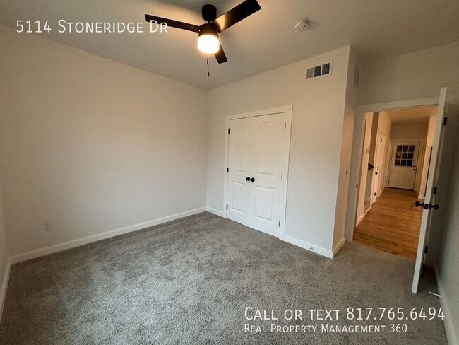 Building Photo - 5114 Stoneridge Dr