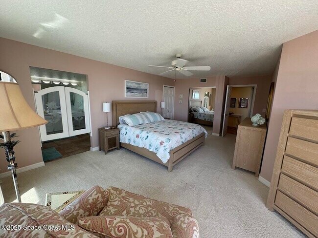 Building Photo - 3740 Ocean Beach Blvd