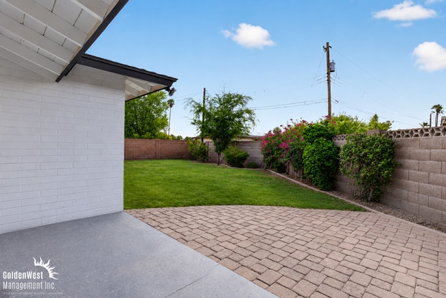 Building Photo - Charming 3Bdm 2Ba Home with Private Backyard in Phoenix!