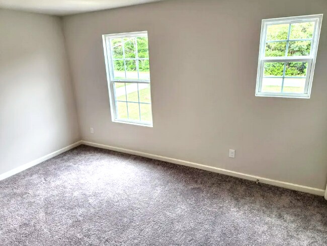 Building Photo - 2786 Jordan Ave