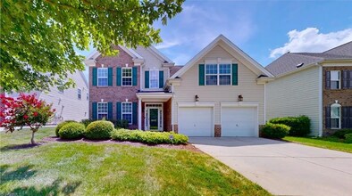 Building Photo - *** READY TO MOVE IN BY FIRST WEEK OF MAY***