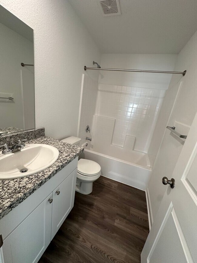 Building Photo - Beautiful 2024 Build 3 Bedroom Home- Move ...